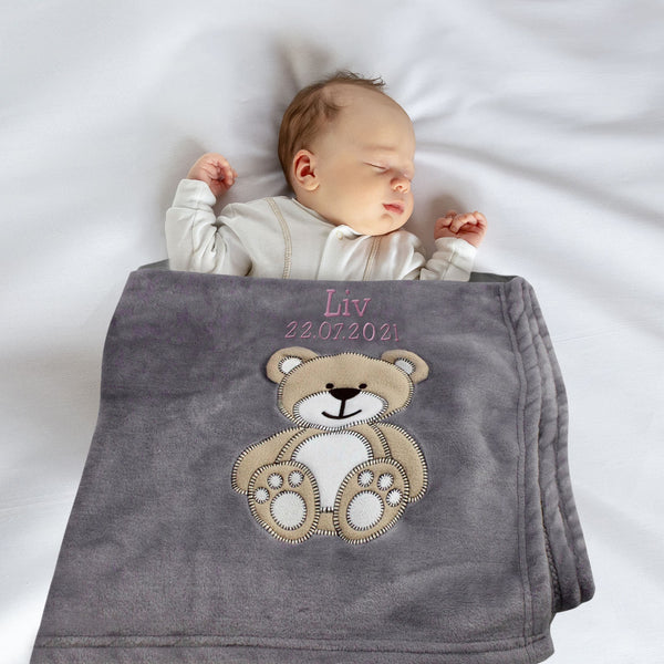 Custom Embroidered Baby Blanket – Soft Cotton Gift for Newborns
